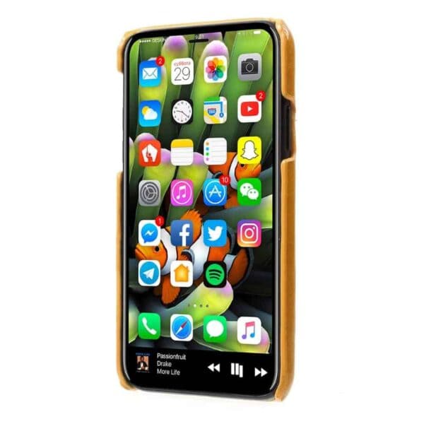 Iphone X – Plastik Hard Cover Med Overtrukket Kunstlæder Med Kreditkort Holdere – Brun