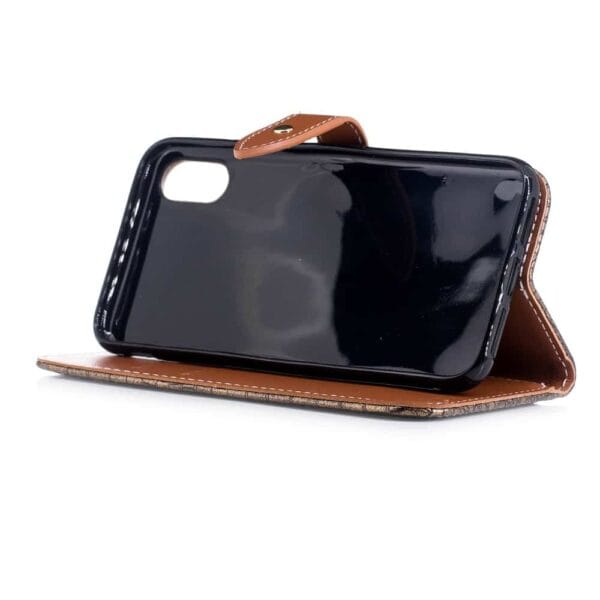 Iphone X – Kunstlæder Cover Med Krokodille Textil – Kaffefarve