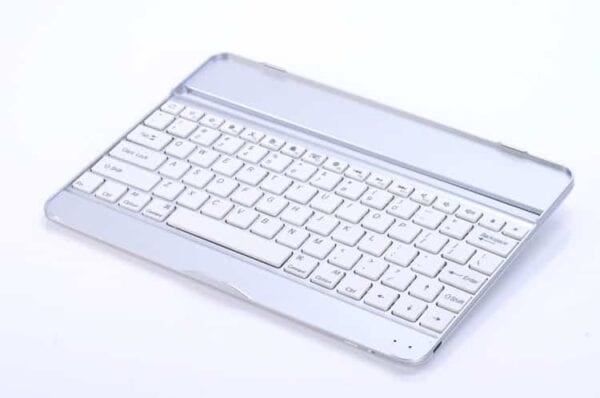 Ipad Air (ipad 5) - Wireless Aluminium Blueetoth Tastatur Cover Med Sleep/wake - Hvid