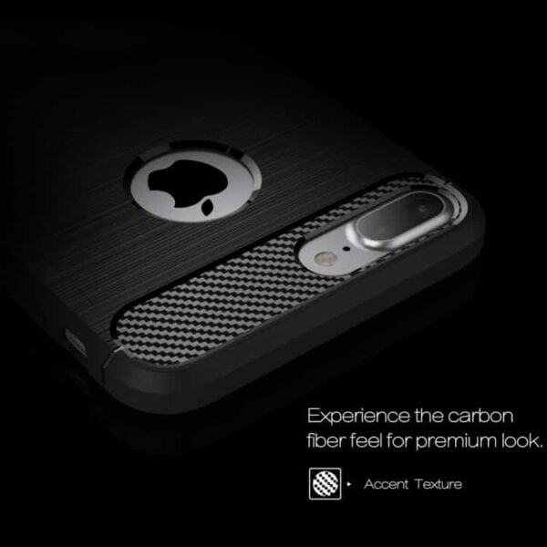 Iphone 7 Plus - Robust Børstet Tpu Back Cover Med Carbon Fiber - Sort