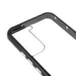 Sort smartphone-cover med kamerahul