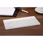 Trendgear F3s 3.0 Dansk Layout Trådløst Bluetooth Tastatur M/backlight – Hvid Trendgear F3s 3.0 Dansk Layout Trådløst Bluetooth Tastatur M/backlight - Hvid