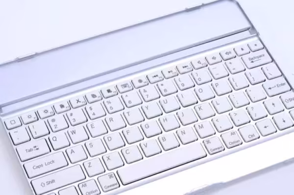 Ipad Air (ipad 5) – Wireless Aluminium Blueetoth Tastatur Cover Med Sleep/wake – Hvid Ipad Air (ipad 5) - Wireless Aluminium Blueetoth Tastatur Cover Med Sleep/wake - Hvid
