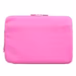 Lyserød laptop sleeve med lynlås.