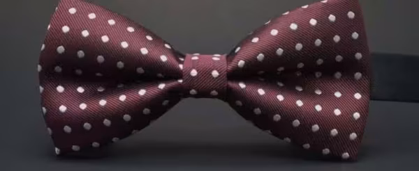Bordeaux Prikket Butterfly Bordeaux Prikket Butterfly