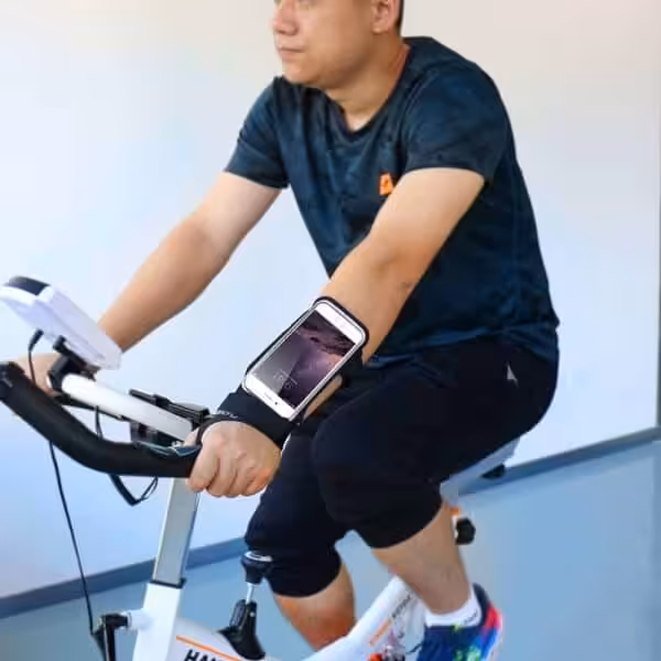 Iphone 7/6/6s – Sportsarmbånd Holder Med Tommelfinger Ring – Sort Iphone 7/6/6s - Sportsarmbånd Holder Med Tommelfinger Ring - Sort