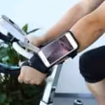 Iphone 7/6/6s – Sportsarmbånd Holder Med Tommelfinger Ring – Sort Iphone 7/6/6s - Sportsarmbånd Holder Med Tommelfinger Ring - Sort